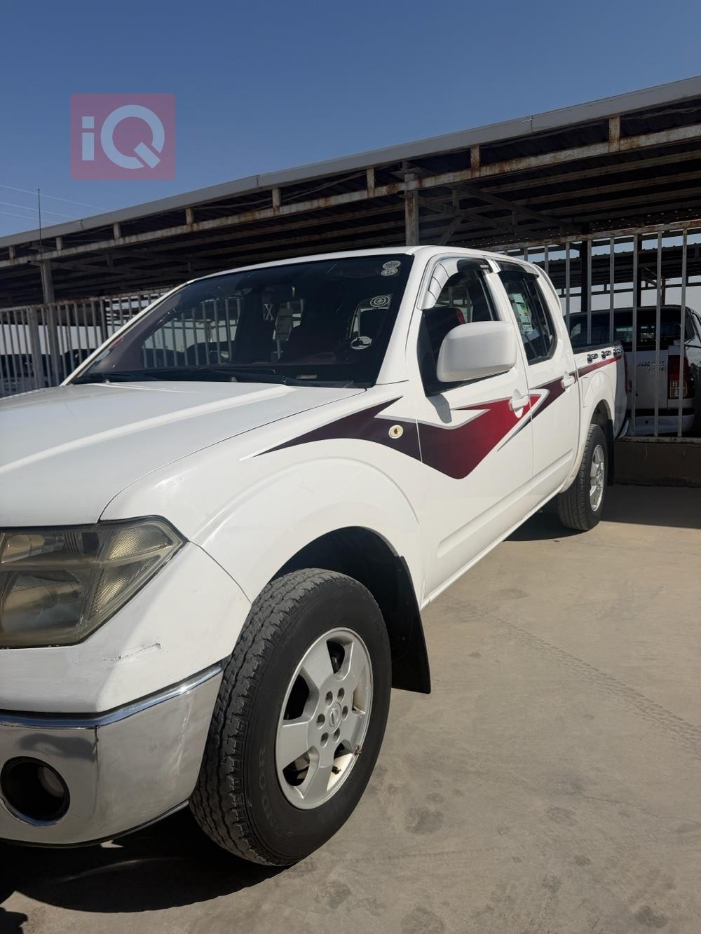 نيسان نافارا